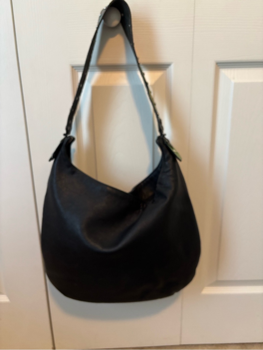 Everyday Black Leather Hobo Bag - Sleek Shoulder Tote
